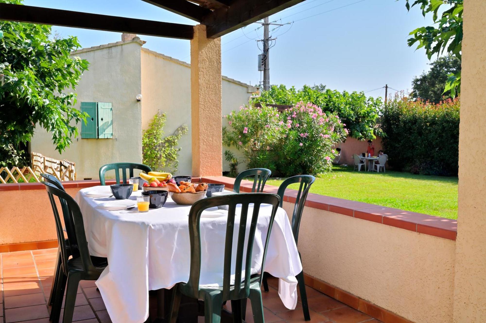 Pinea Mare Hotel Poggio Mezzana Buitenkant foto