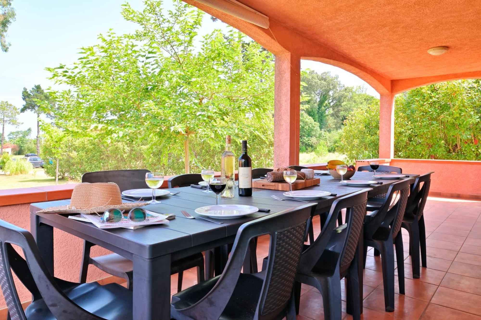 Pinea Mare Hotel Poggio Mezzana Buitenkant foto